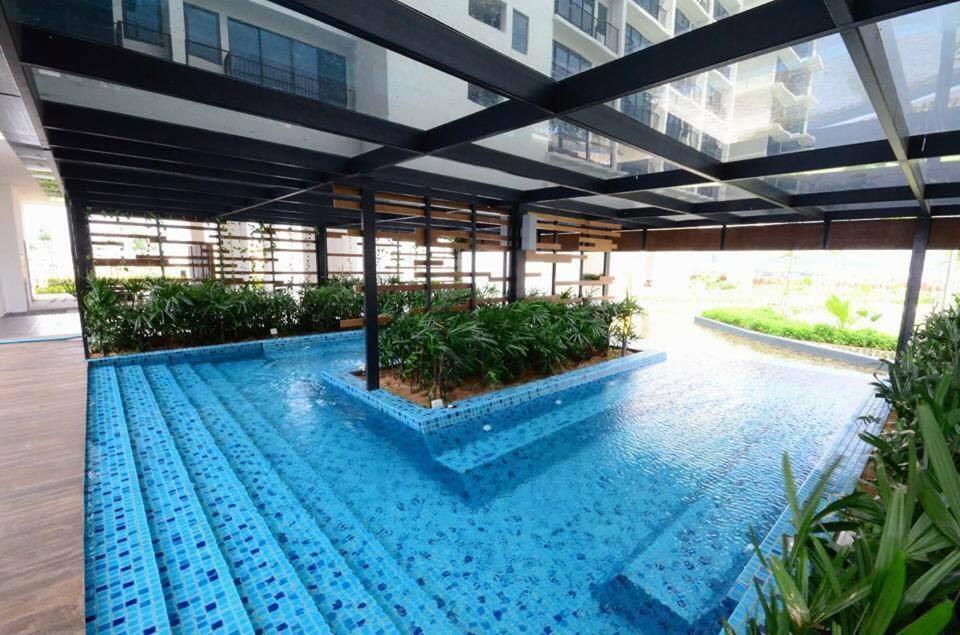 Simple No 6- Trefoil Setia Alam- Near Setia Convention Centre Bed & Breakfast Shah Alam Exterior foto